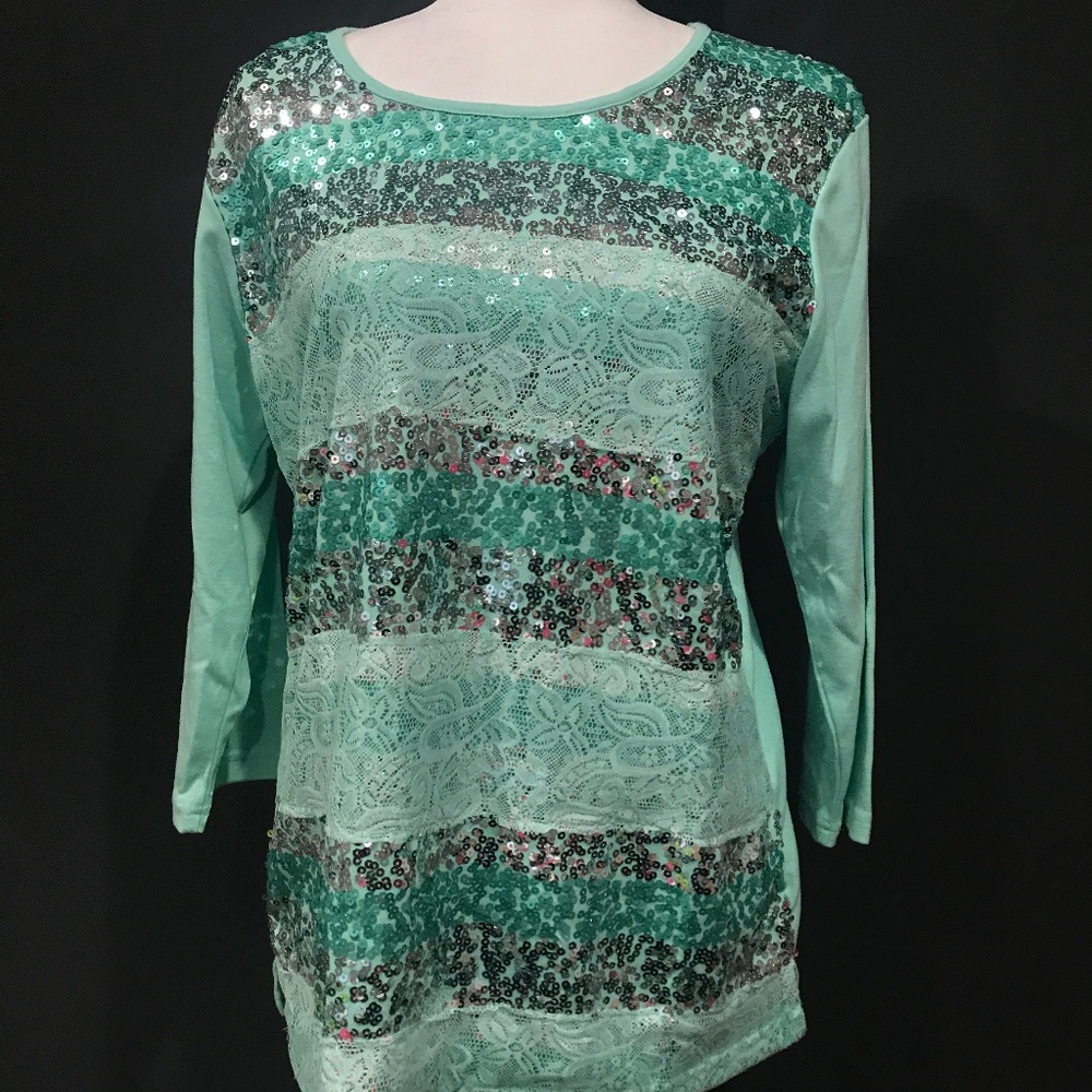 Seafoam Green Long tee